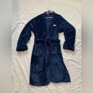 Denver Bronco’s Northwest Deep Blue Plush Robe